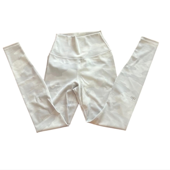 Alo Yoga White Camo Vapor Legging Womens - Picture 5 of 6